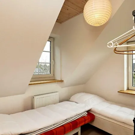11 Person Holiday In Lb K Feriehus Ålbæk
